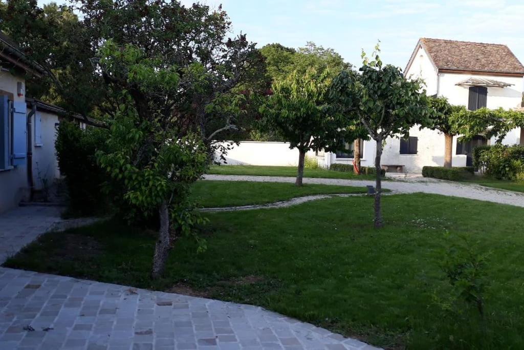 Villa Les Annexes Verdun-sur-le-Doubs Esterno foto