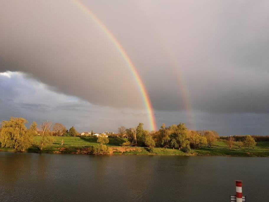 Villa Les Annexes Verdun-sur-le-Doubs Esterno foto